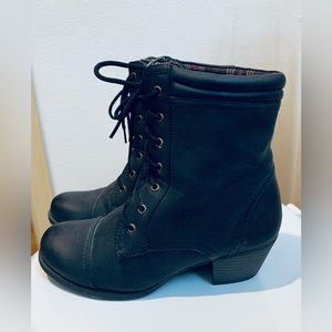 Boots 7.5